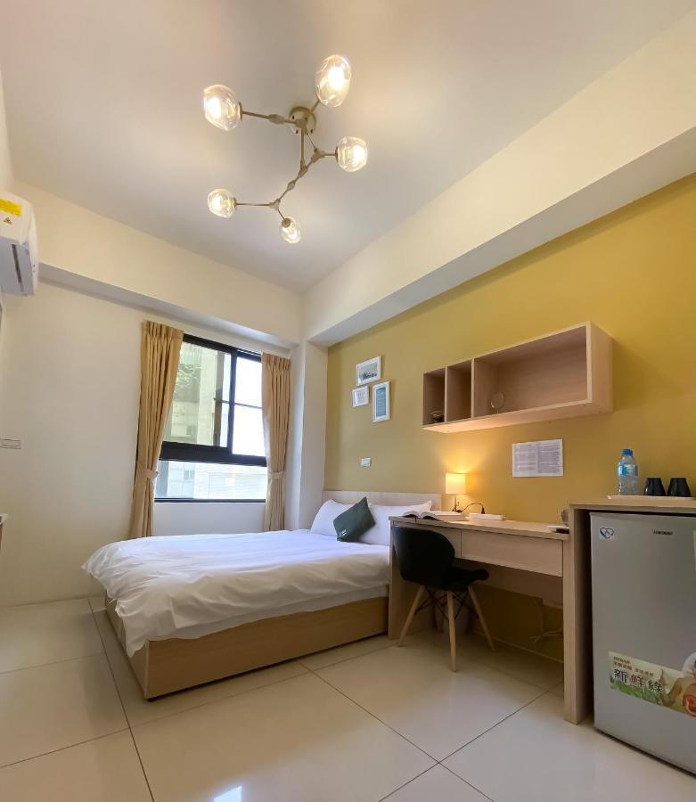 Adagio Hostel Taichung Exterior foto